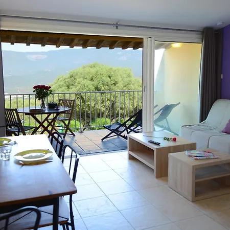 Alba Rossa Dom wakacyjny Serra-di-Ferro (Corsica)