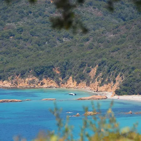 Alba Rossa * Serra-di-Ferro (Corsica)