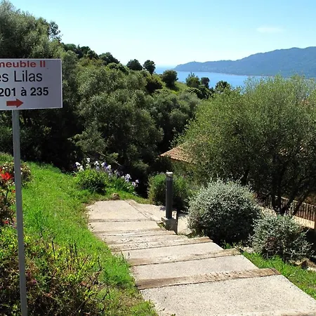 Dom wakacyjny Alba Rossa *