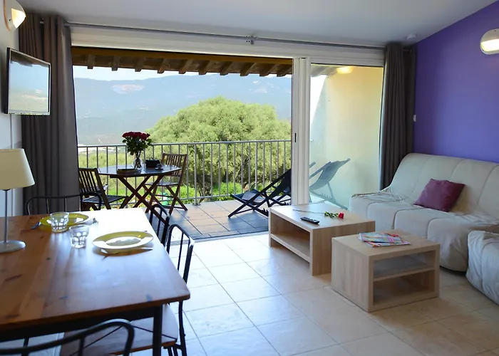 Alba Rossa Feriehus Serra-di-Ferro (Corsica)