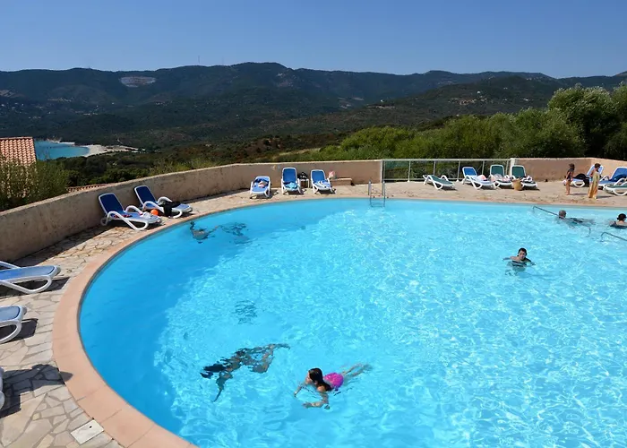 Alba Rossa Feriehus Serra-di-Ferro (Corsica)